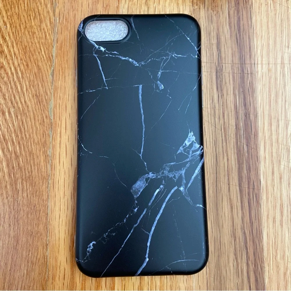 iPhone 7/8 Black Marble Phone Case